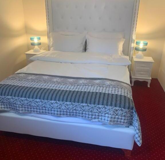 בית מלון כפרי I Restauracja Admirał