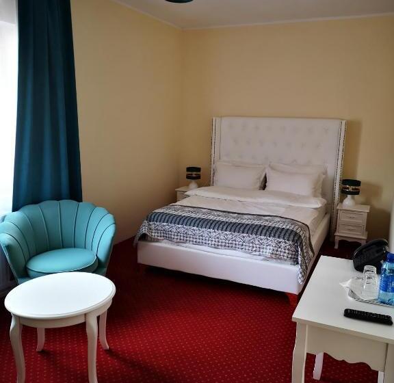 בית מלון כפרי I Restauracja Admirał