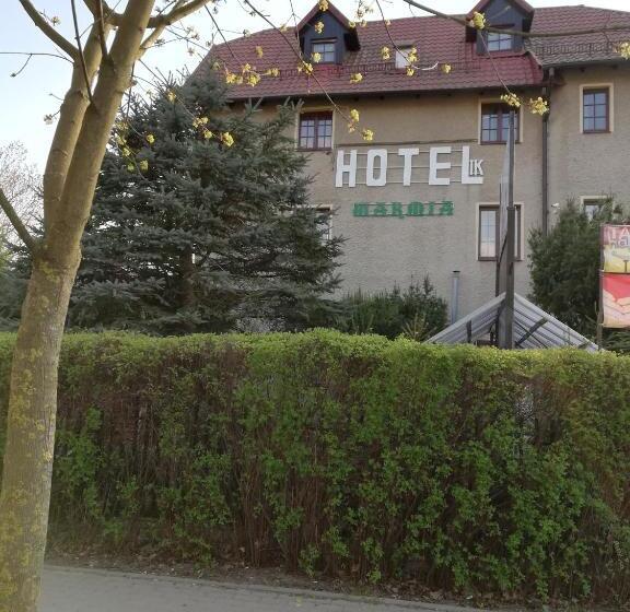 בית מלון כפרי Ik Warmia  Pensjonat, Hostel