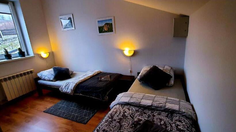 酒店 Jurajskie Manowce