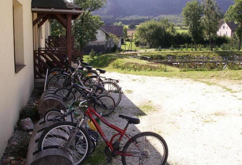 בית מלון כפרי Agroturystyka Leszczynowy Dworek