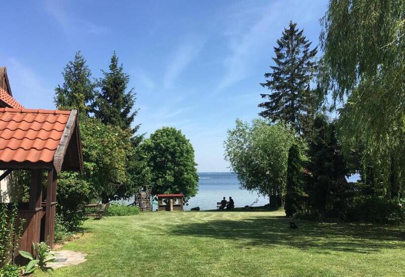 هتل Mazurska Apartamenty