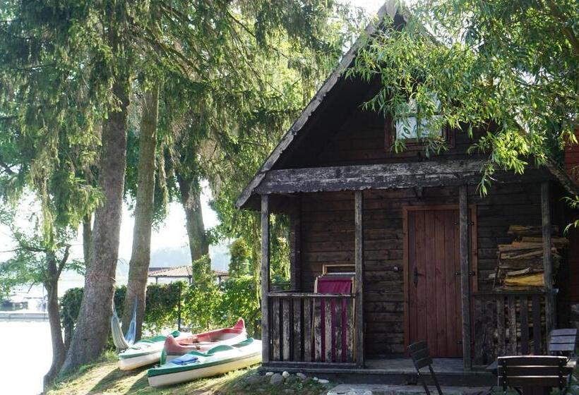 هتل Mazurska Apartamenty