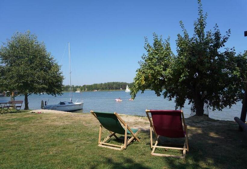 هتل Mazurska Apartamenty