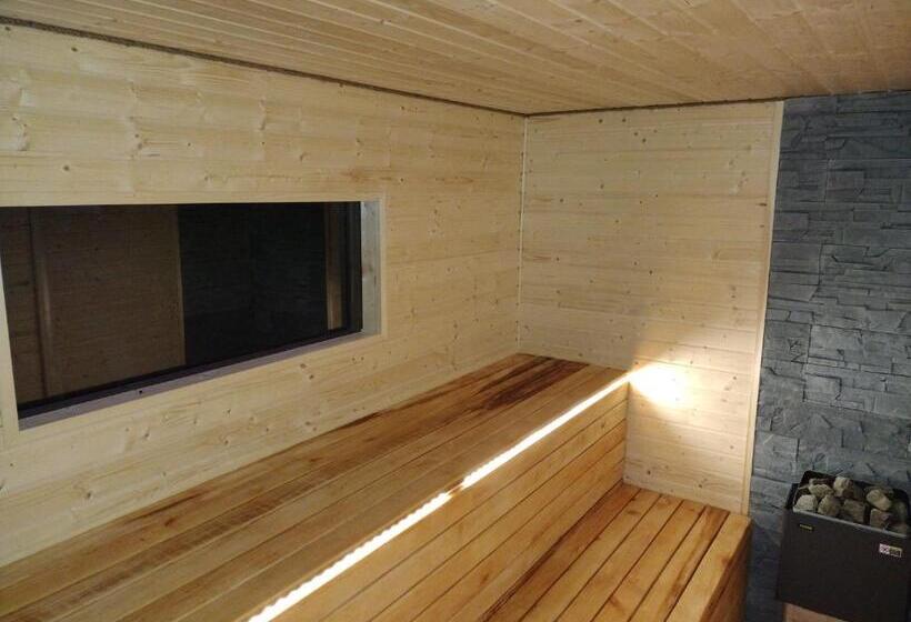 هتل Mazurska Apartamenty