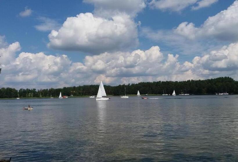 هتل Mazurska Apartamenty