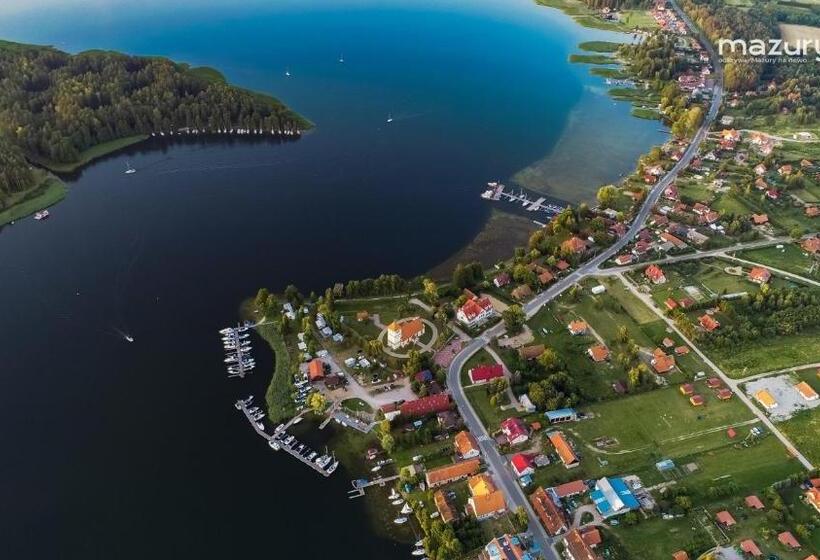 هتل Mazurska Apartamenty