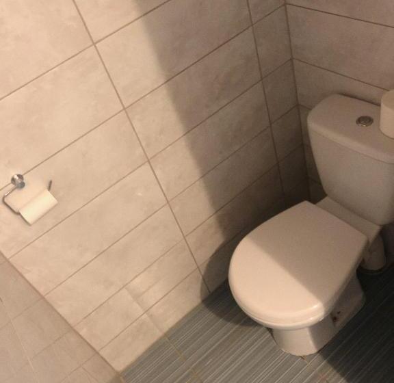 فندق Noclegi Jachtklub Elbląg