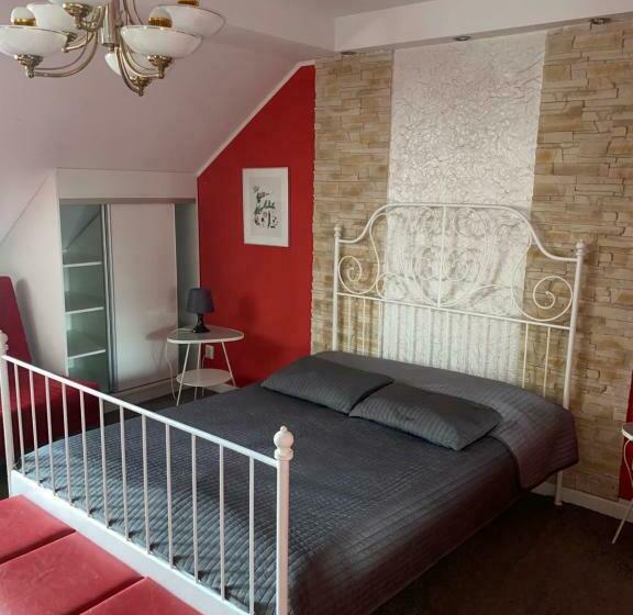 בית מלון כפרי Noclegi Pod Słonecznikiem