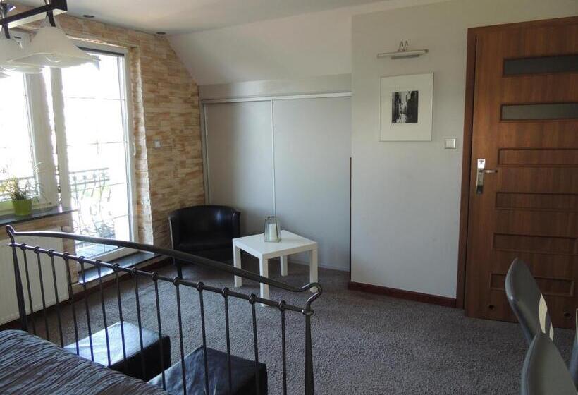 בית מלון כפרי Noclegi Pod Słonecznikiem