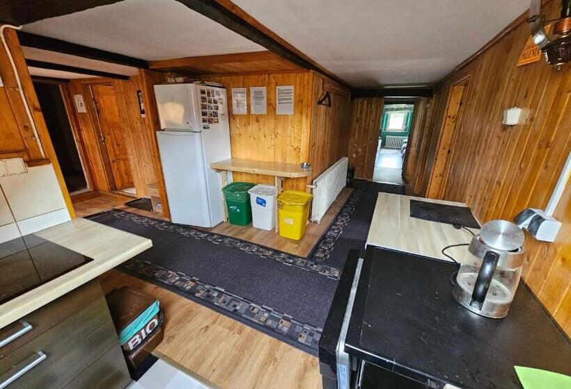 فندق Osmelakowa Dolina