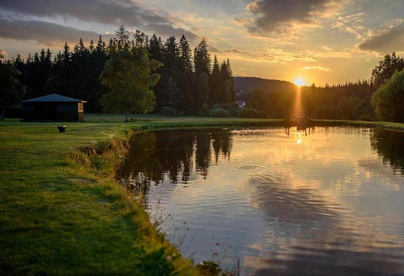 فندق Osmelakowa Dolina