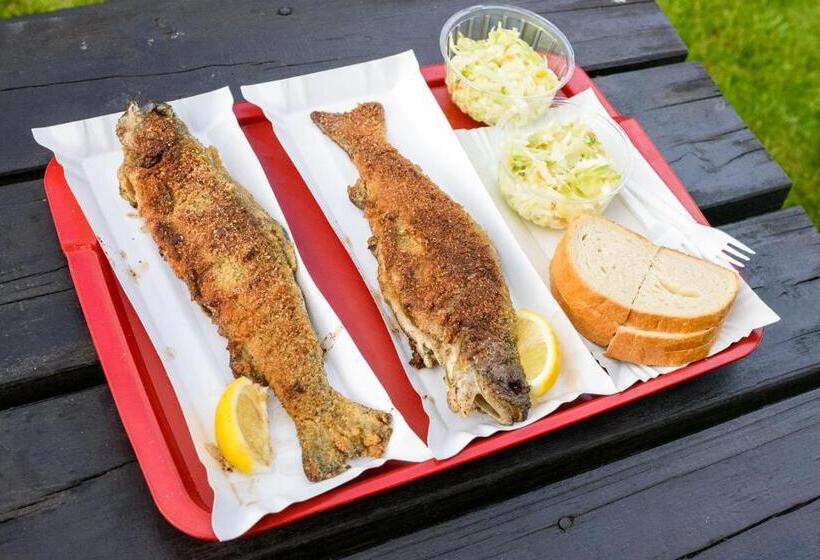 فندق Osmelakowa Dolina