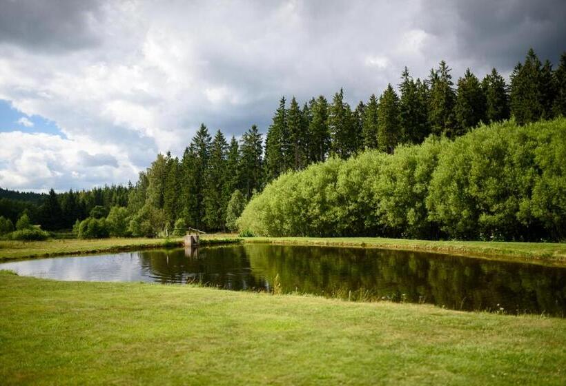 فندق Osmelakowa Dolina