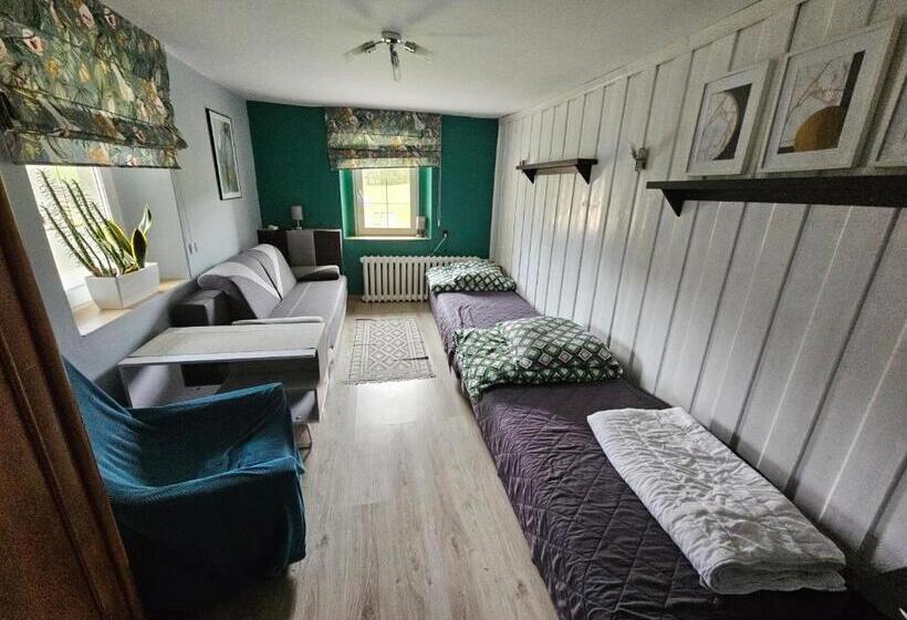 فندق Osmelakowa Dolina