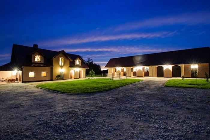 בית מלון כפרי Pensjonat Enklawa