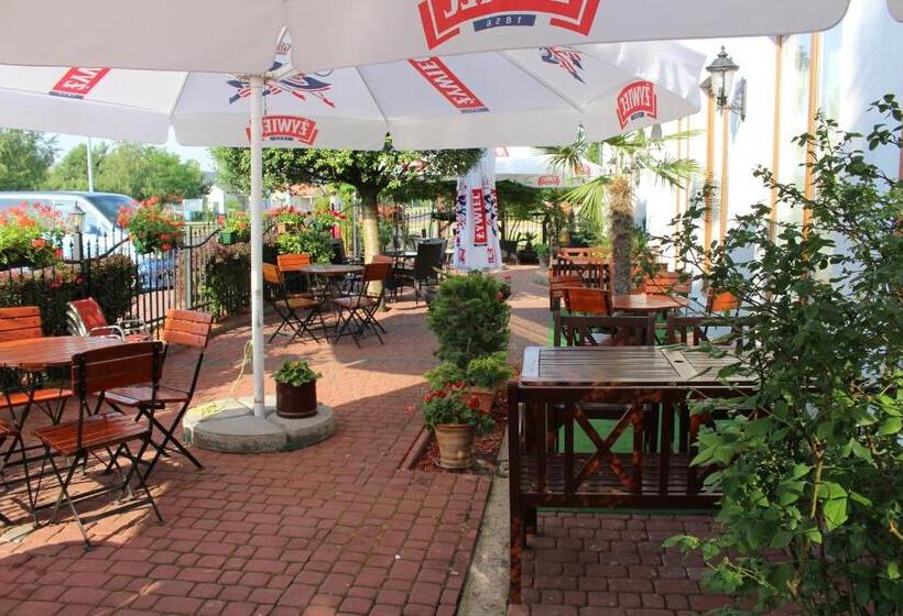 בית מלון כפרי Piano Cafe B&b