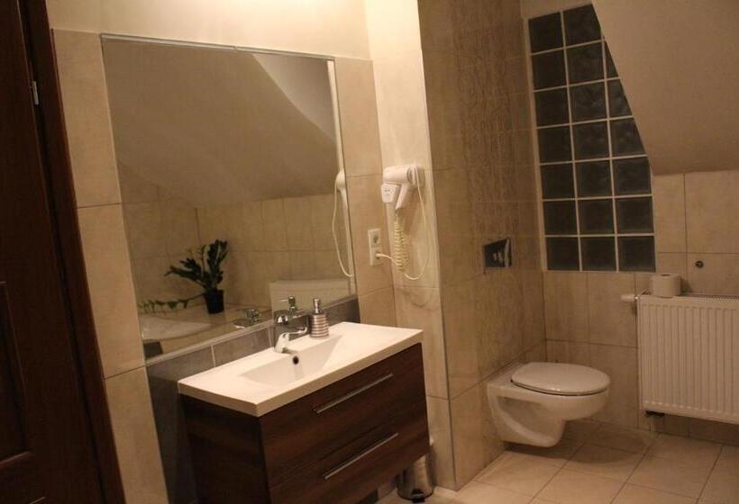 בית מלון כפרי Piano Cafe B&b