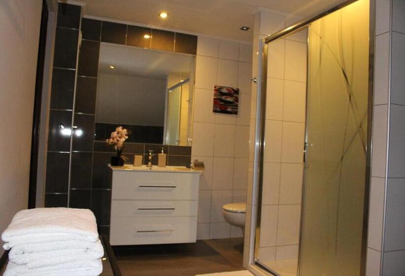 בית מלון כפרי Piano Cafe B&b