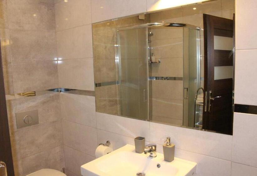 ホテル Piano Cafe B&b