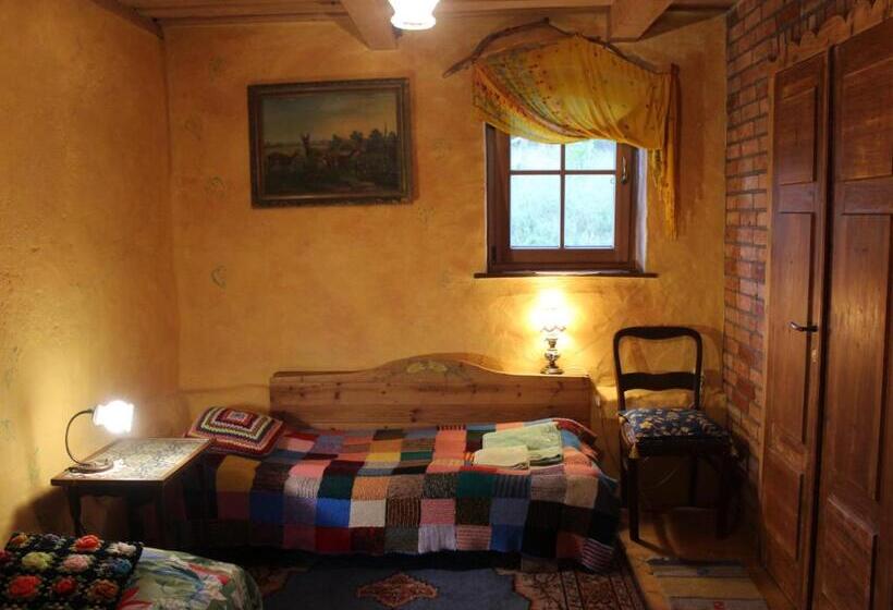 בית מלון כפרי Pod Tulipanem Nad Jeziorem