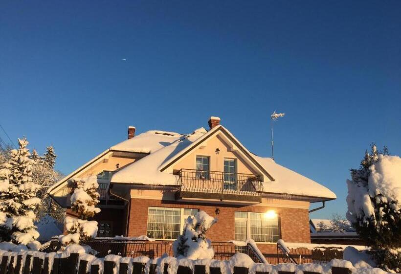 Отель Pokoje Agroturystyczne U Hani