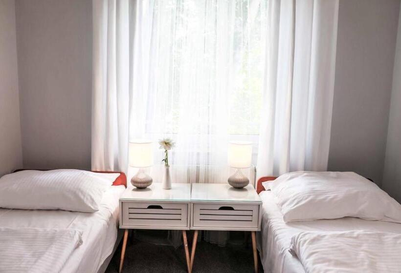 בית מלון כפרי Portus