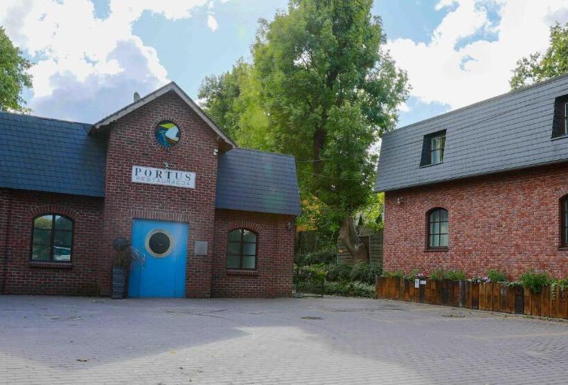 בית מלון כפרי Portus