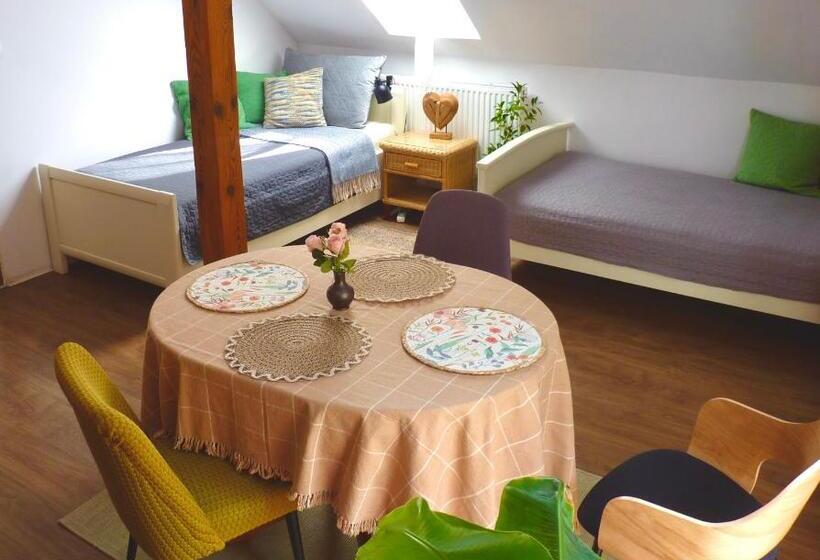 ホテル Ptasi Ogród