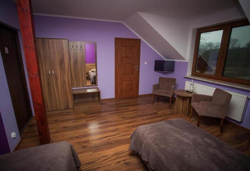 בית מלון כפרי Quatro Osrodek Jezdziecki   Gospodarstwo Agroturystyczne