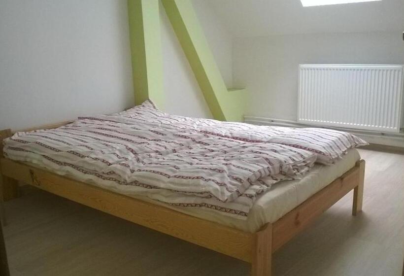 בית מלון כפרי Ranczo  Czarnocin