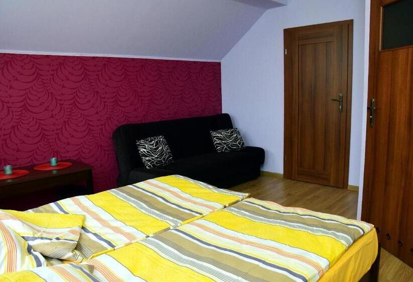 בית מלון כפרי Ranczo U Stefana