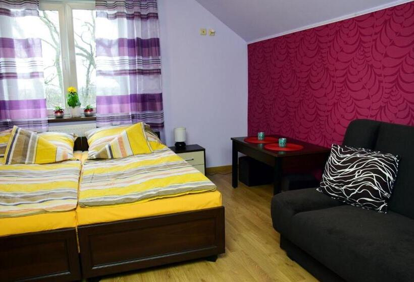 בית מלון כפרי Ranczo U Stefana