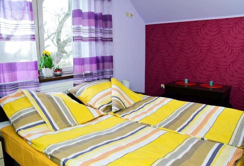 בית מלון כפרי Ranczo U Stefana