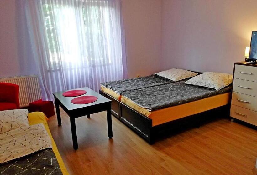 בית מלון כפרי Ranczo U Stefana