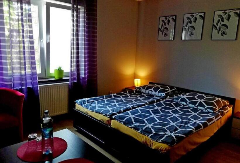 בית מלון כפרי Ranczo U Stefana