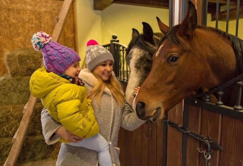 호텔 Ranczo W Dolinie   Bałtów