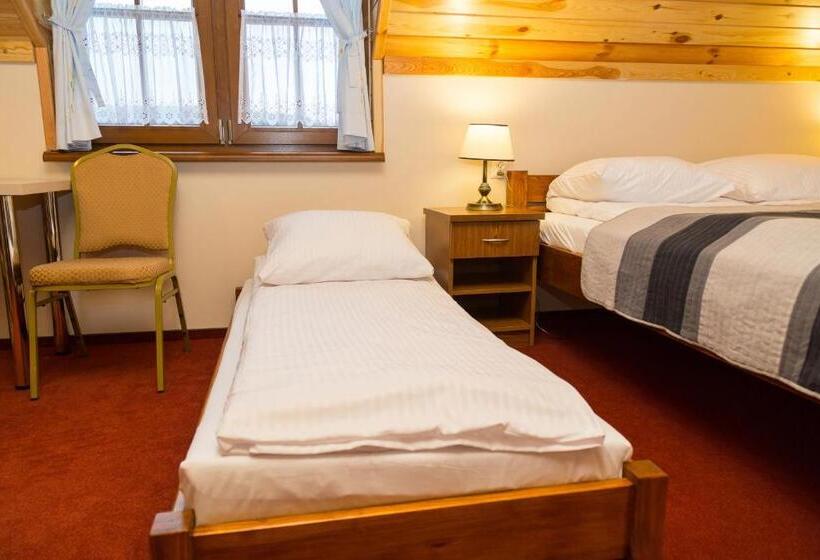 호텔 Ranczo W Dolinie   Bałtów