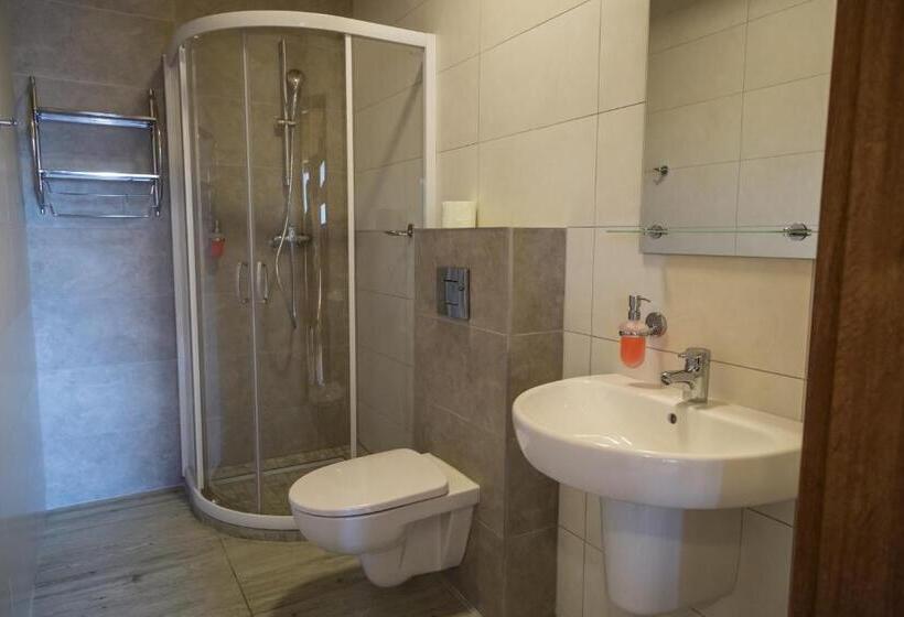 호텔 Ranczo W Dolinie   Bałtów