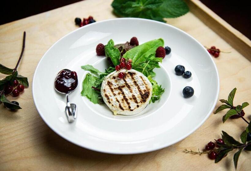 בית מלון כפרי Restauracja Retro