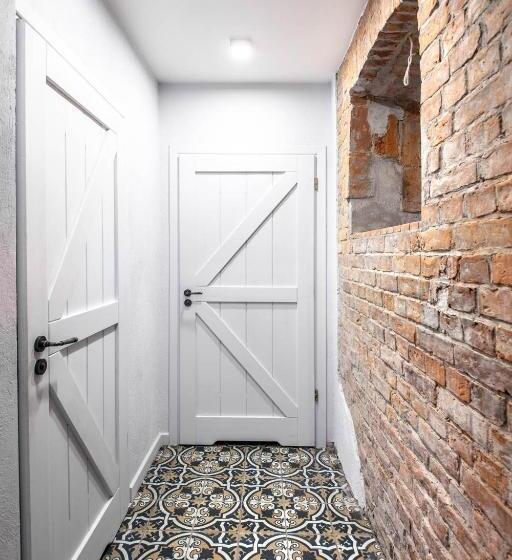 Отель Stajnia Lipnik Apartments