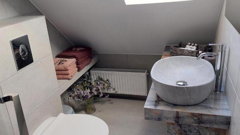 Szálloda Staro Chałpa