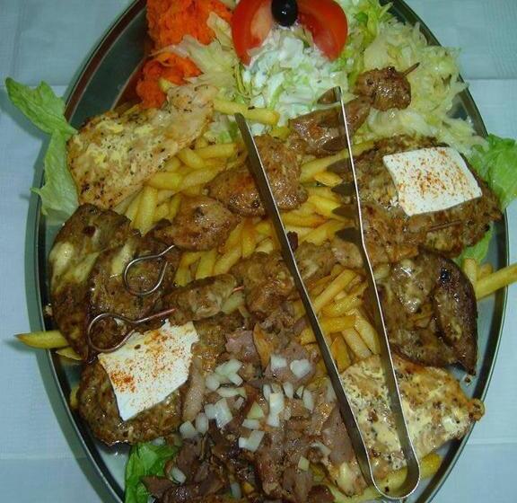 فندق Tawerna Akropolis