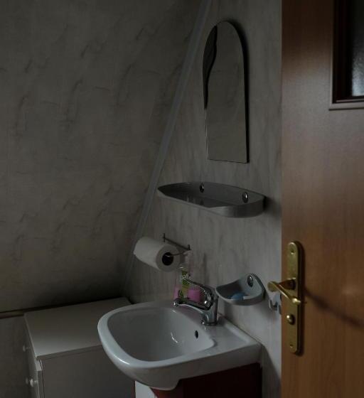 فندق U Heleny I Piotra Pokoje Goscinne