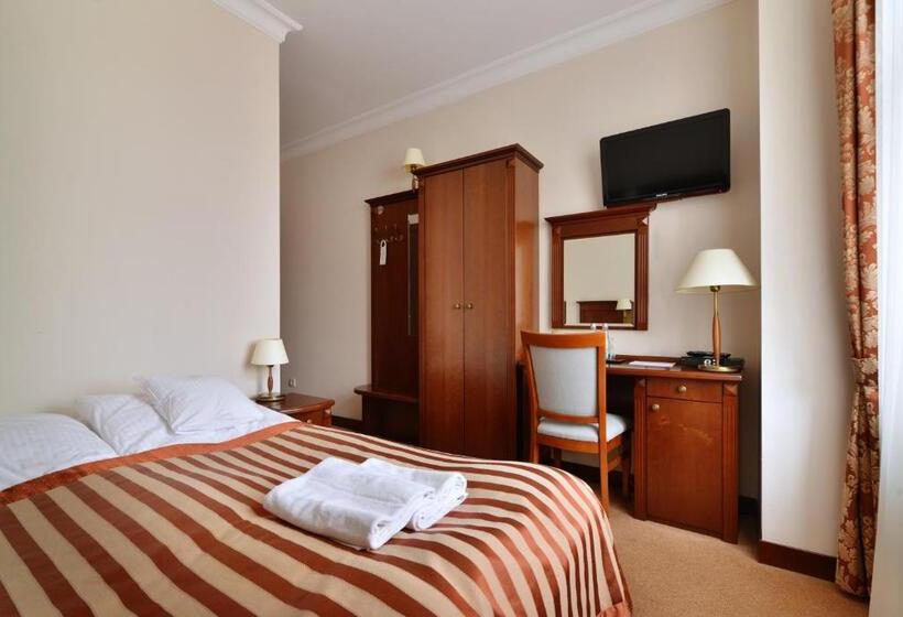 בית מלון כפרי Ulubiony