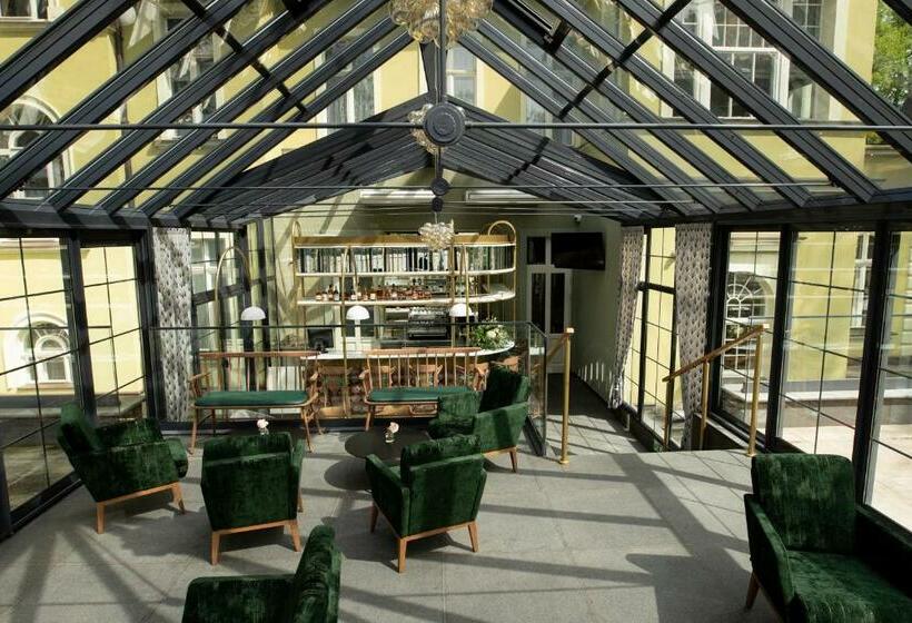 Отель Villatoro