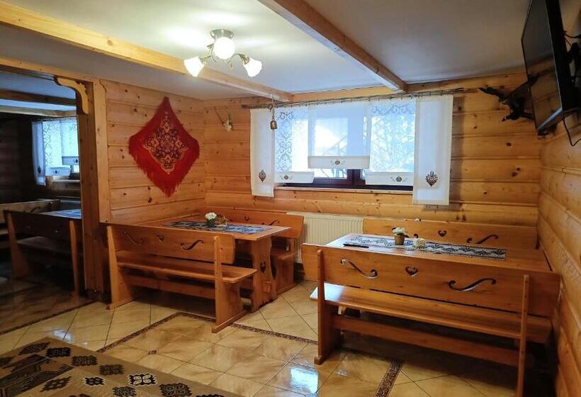 בית מלון כפרי Willa Wyrostek