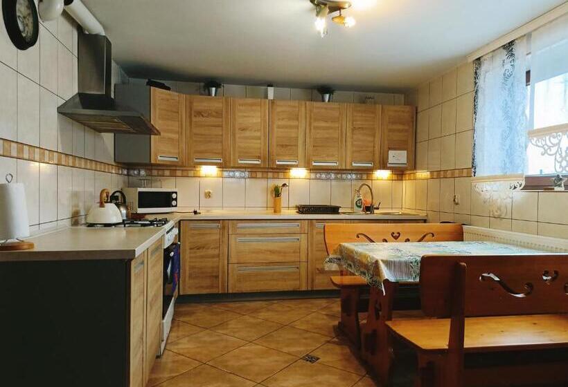 בית מלון כפרי Willa Wyrostek