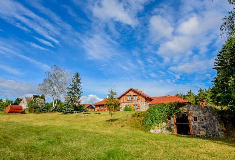 酒店 Winnica żabi Raj