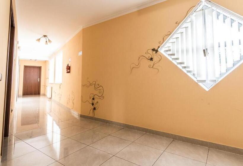 מוטל Noclegi Na Granicy